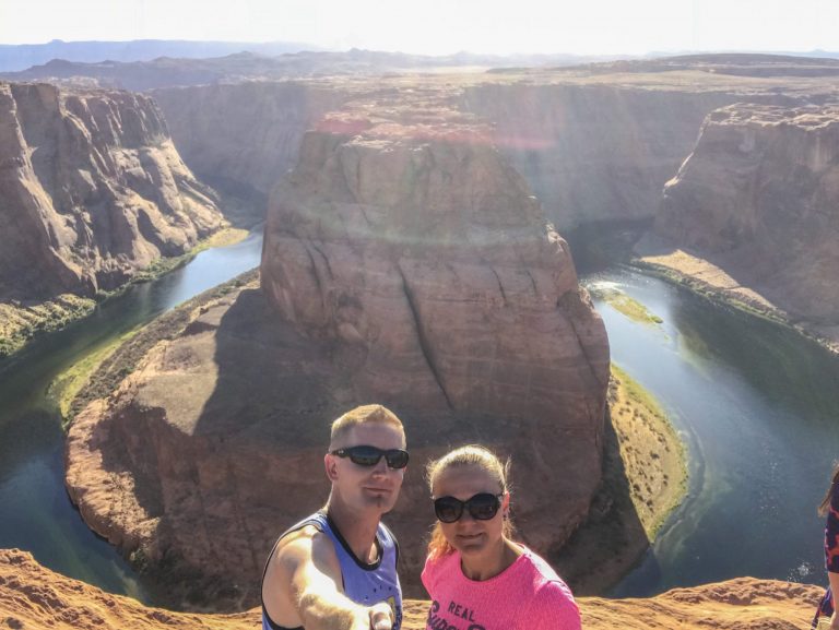 Horseshoe Bend Arizonassa, hevosenkengän muotoinen joki.