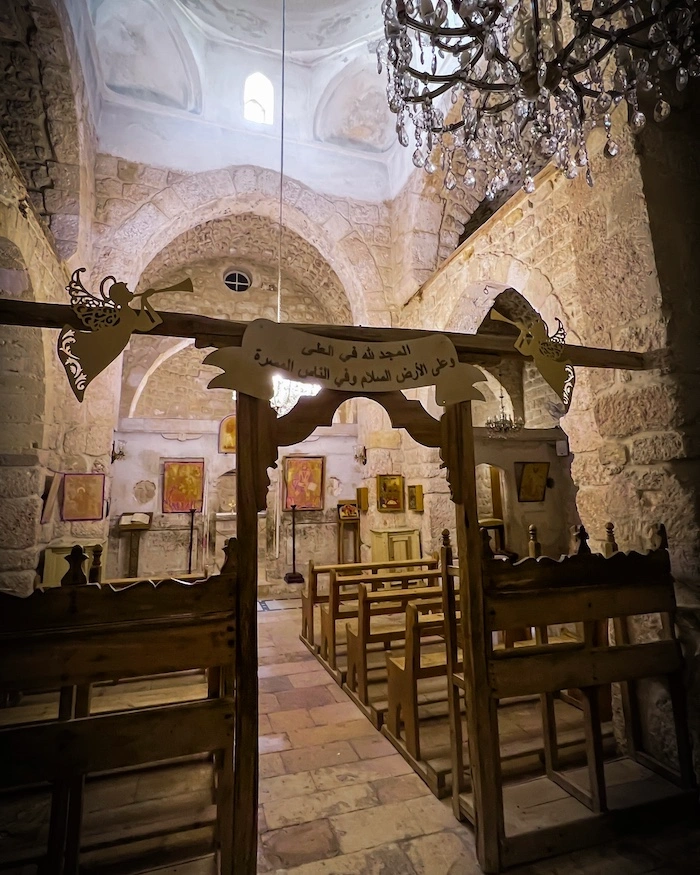 Sergioksen ja Bacchoksen luostarin sisäpuolella Maaloulassa, Syyriassa.