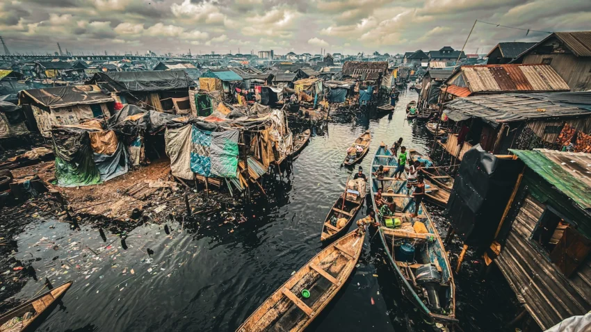 Makoko slummikylä Nigerian Lagosissa